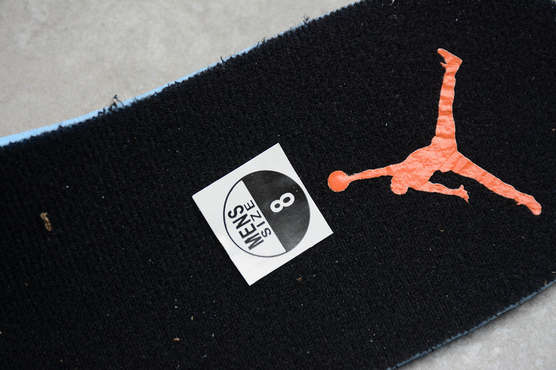 AJ1 Mid