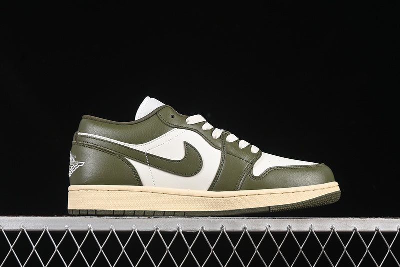 AJ1 Low