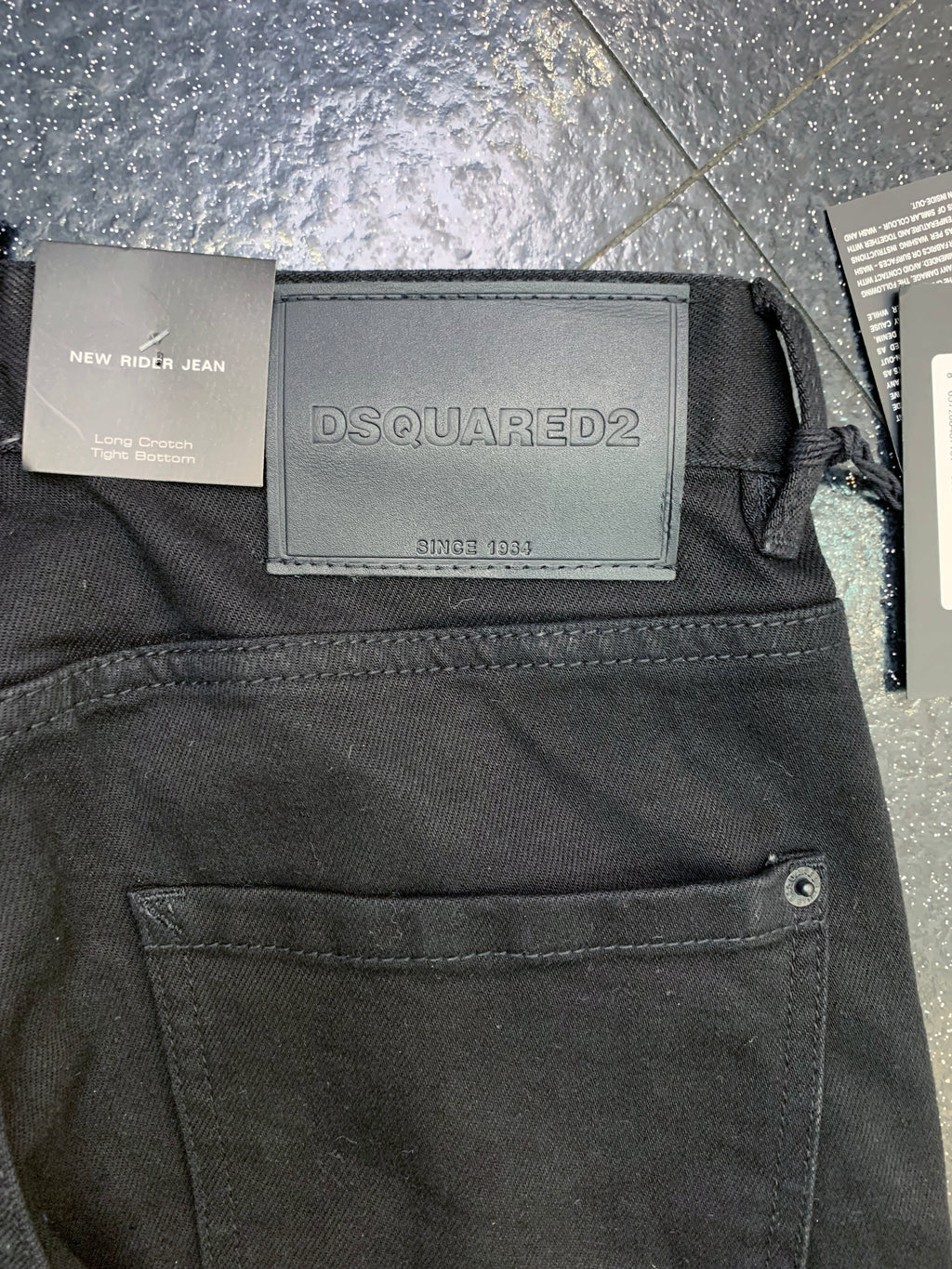 D2 Jeans