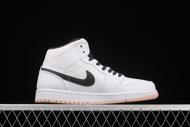 AJ1 Mid