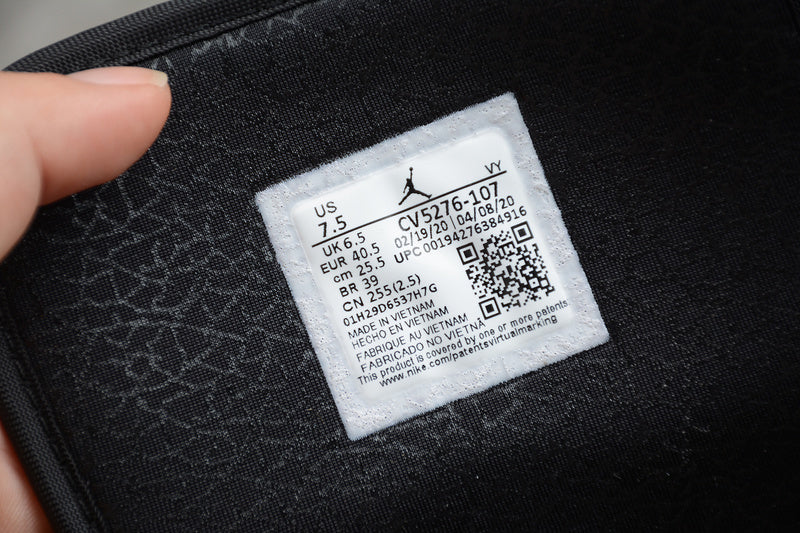AJ1 Mid