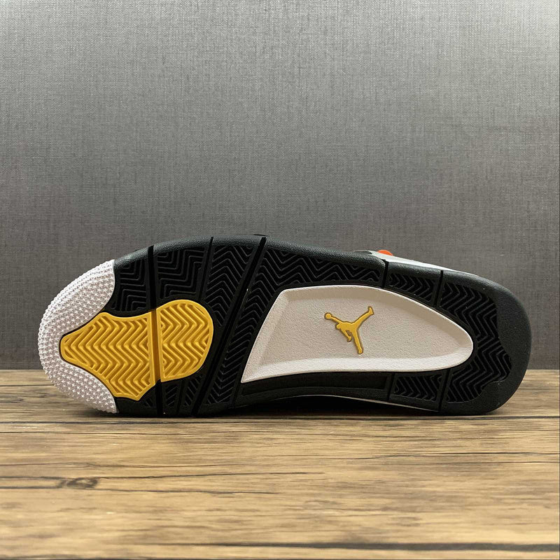 AJ4