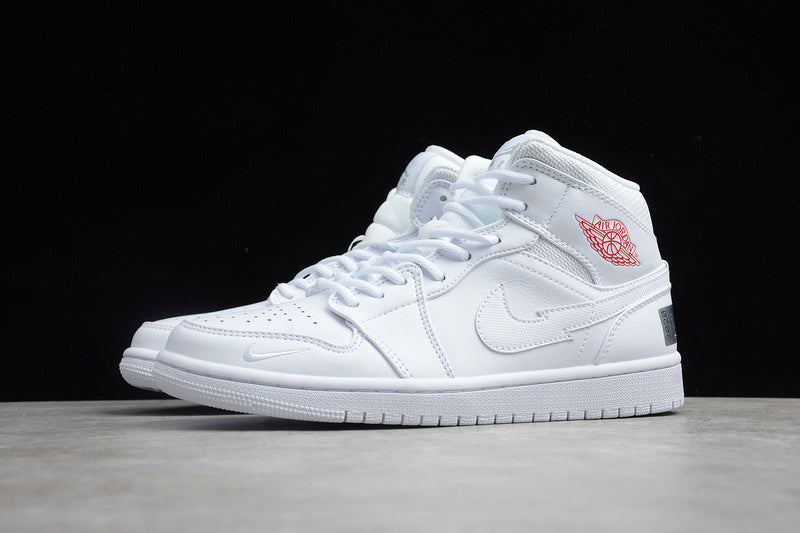 AJ1 Mid