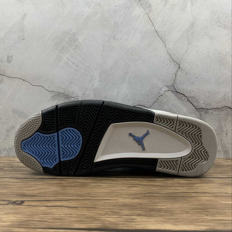 AJ4