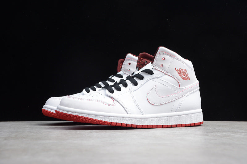 AJ1 Mid