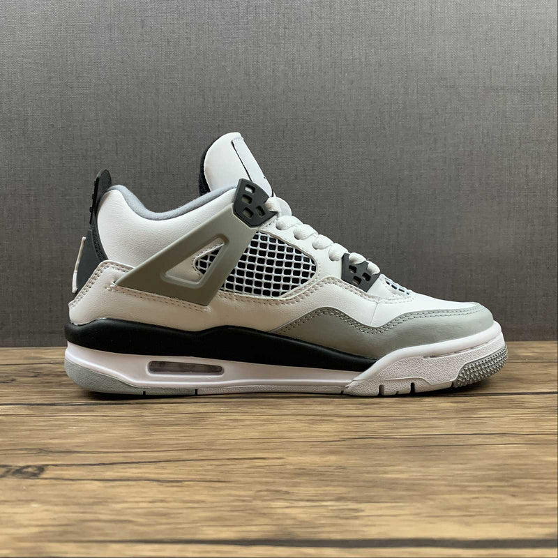 AJ4