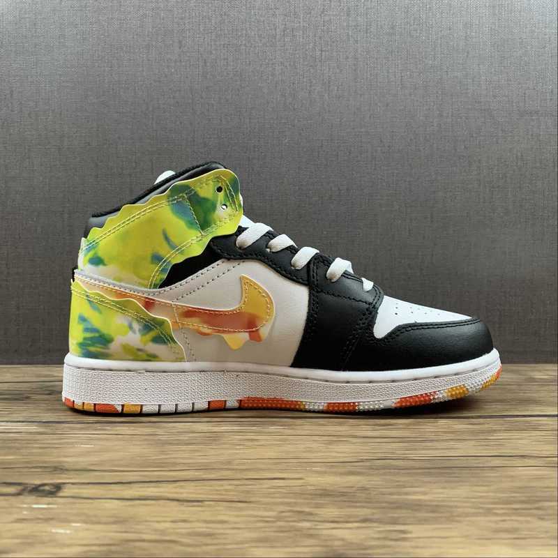 AJ1 Mid