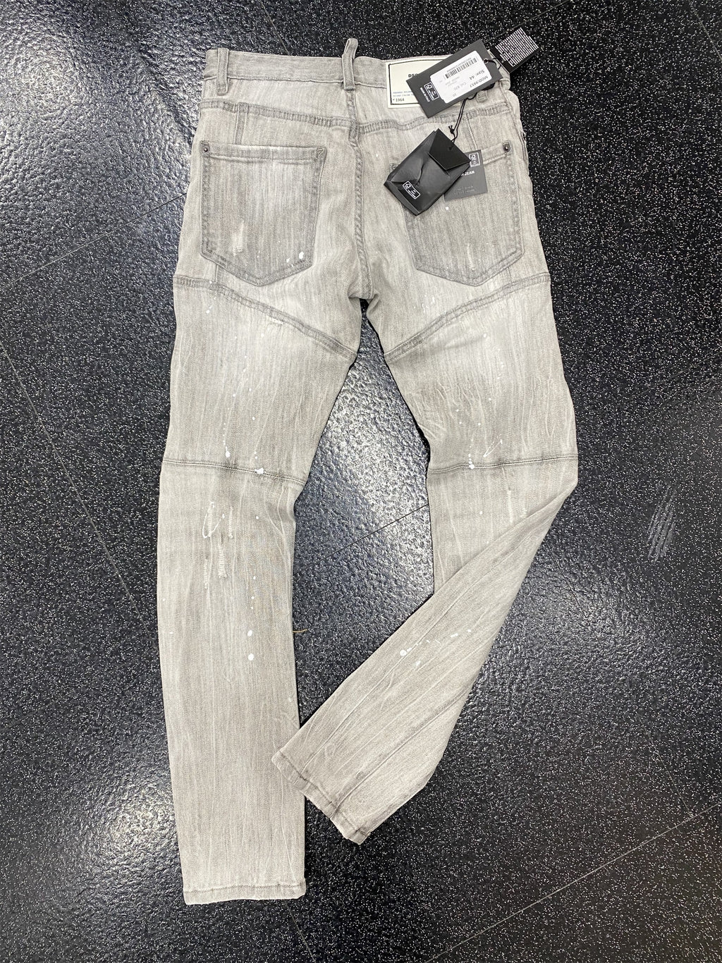 D2 Jeans