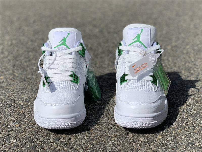 AJ4