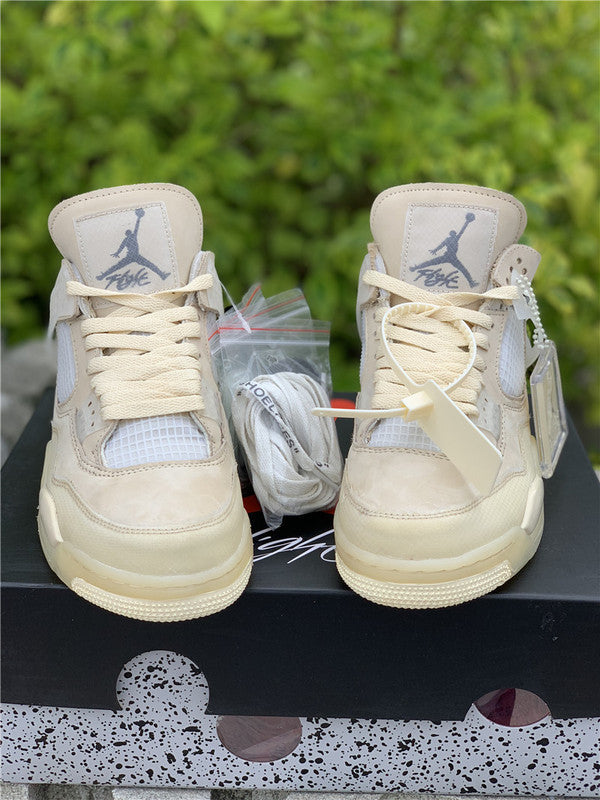 AJ4