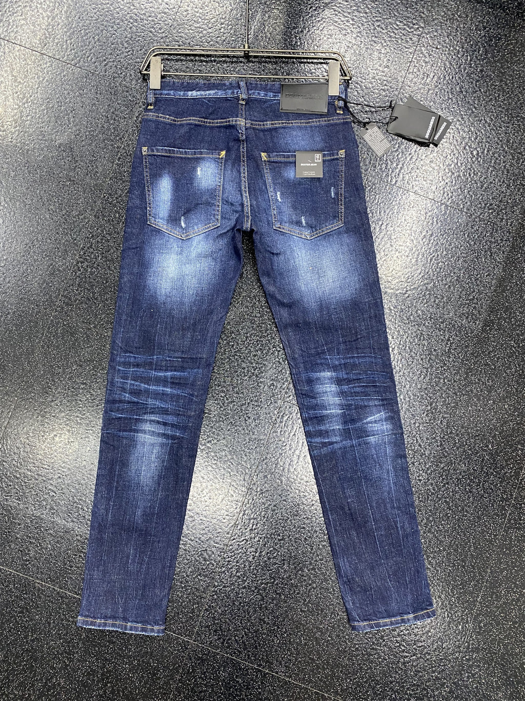 D2 Jeans