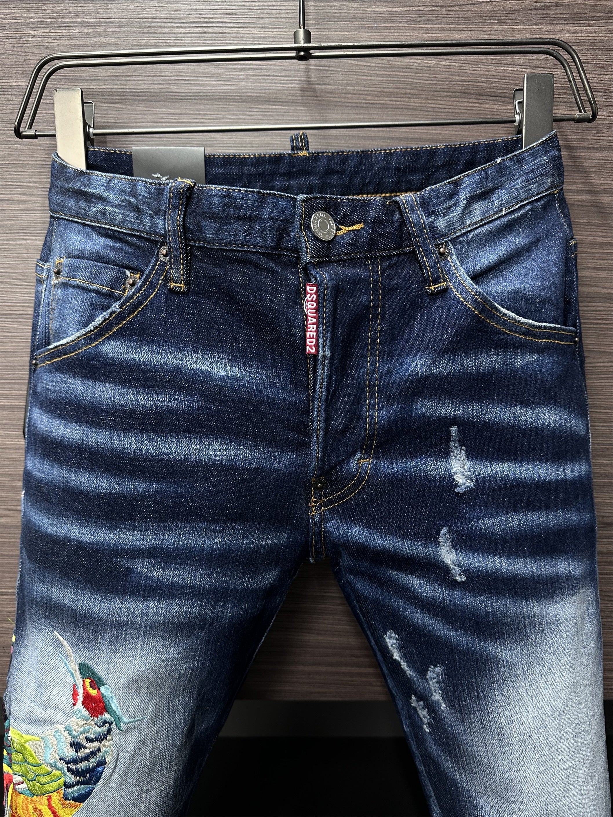 D2 Jeans