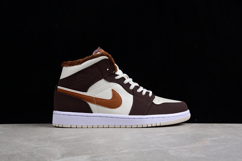 AJ1 Mid