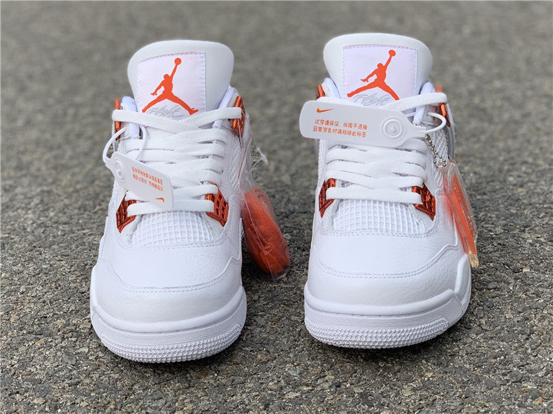 AJ4