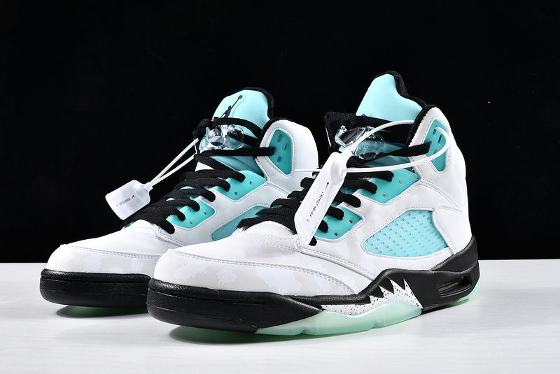 AJ4
