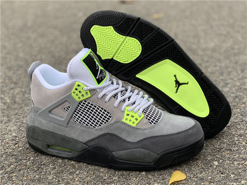 AJ4