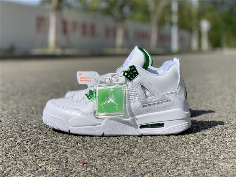 AJ4