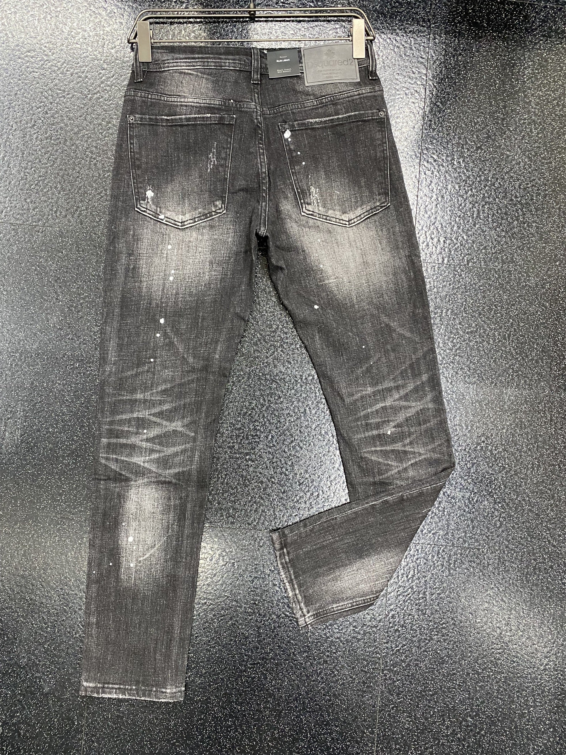 D2 Jeans