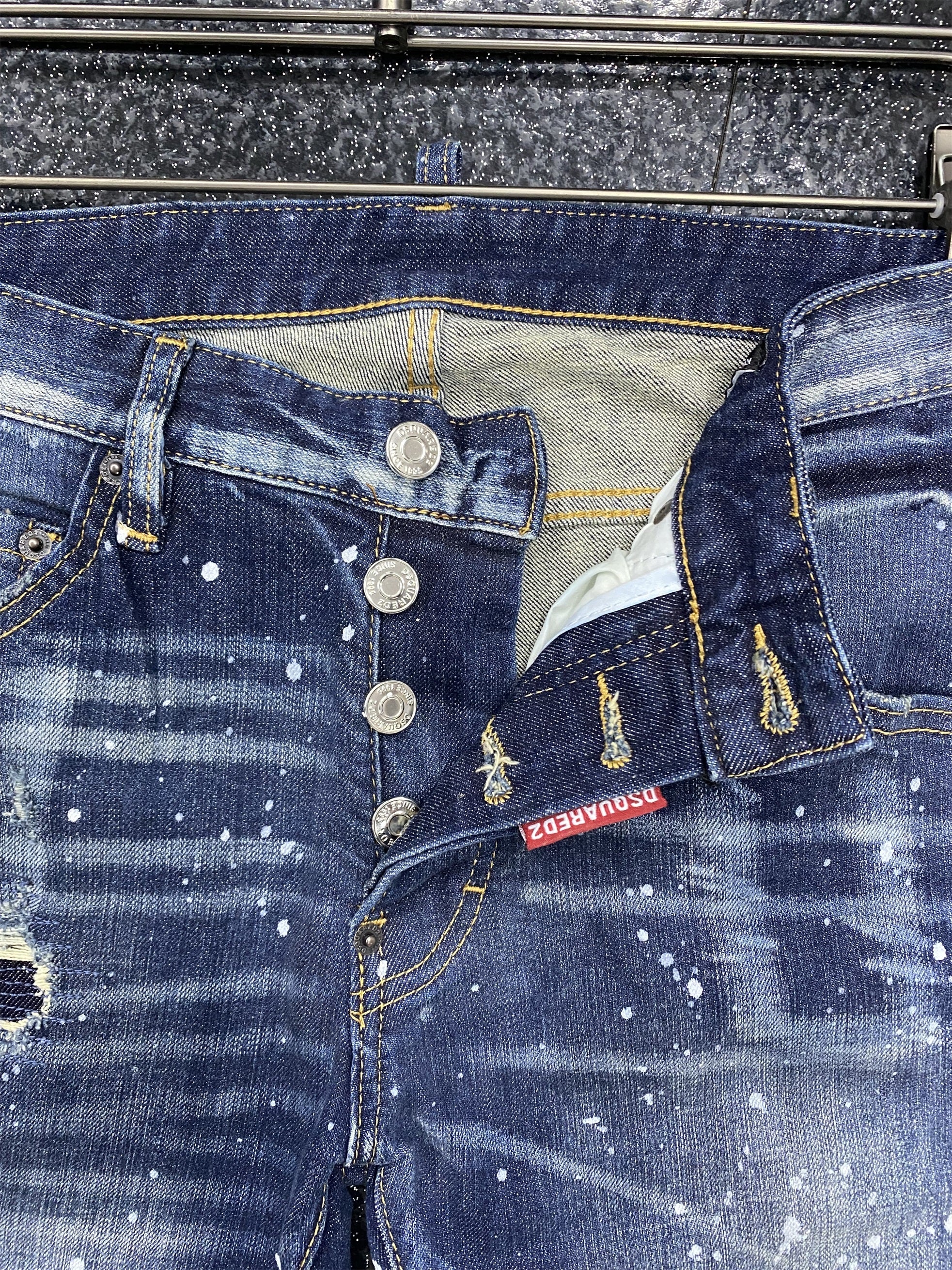 D2 Jeans