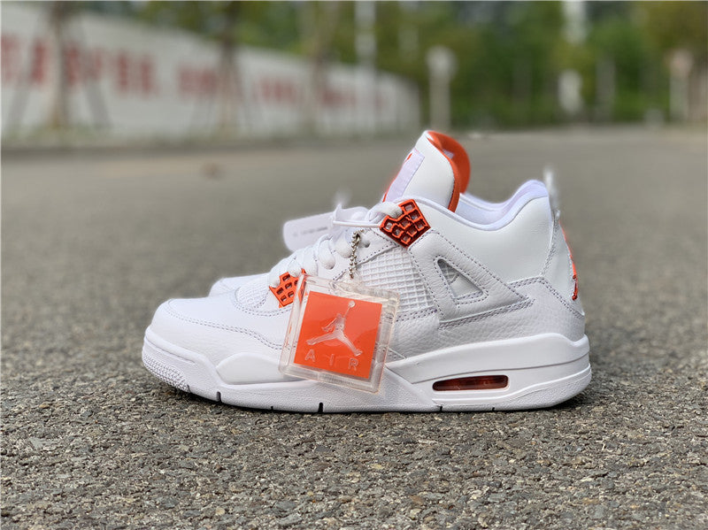 AJ4