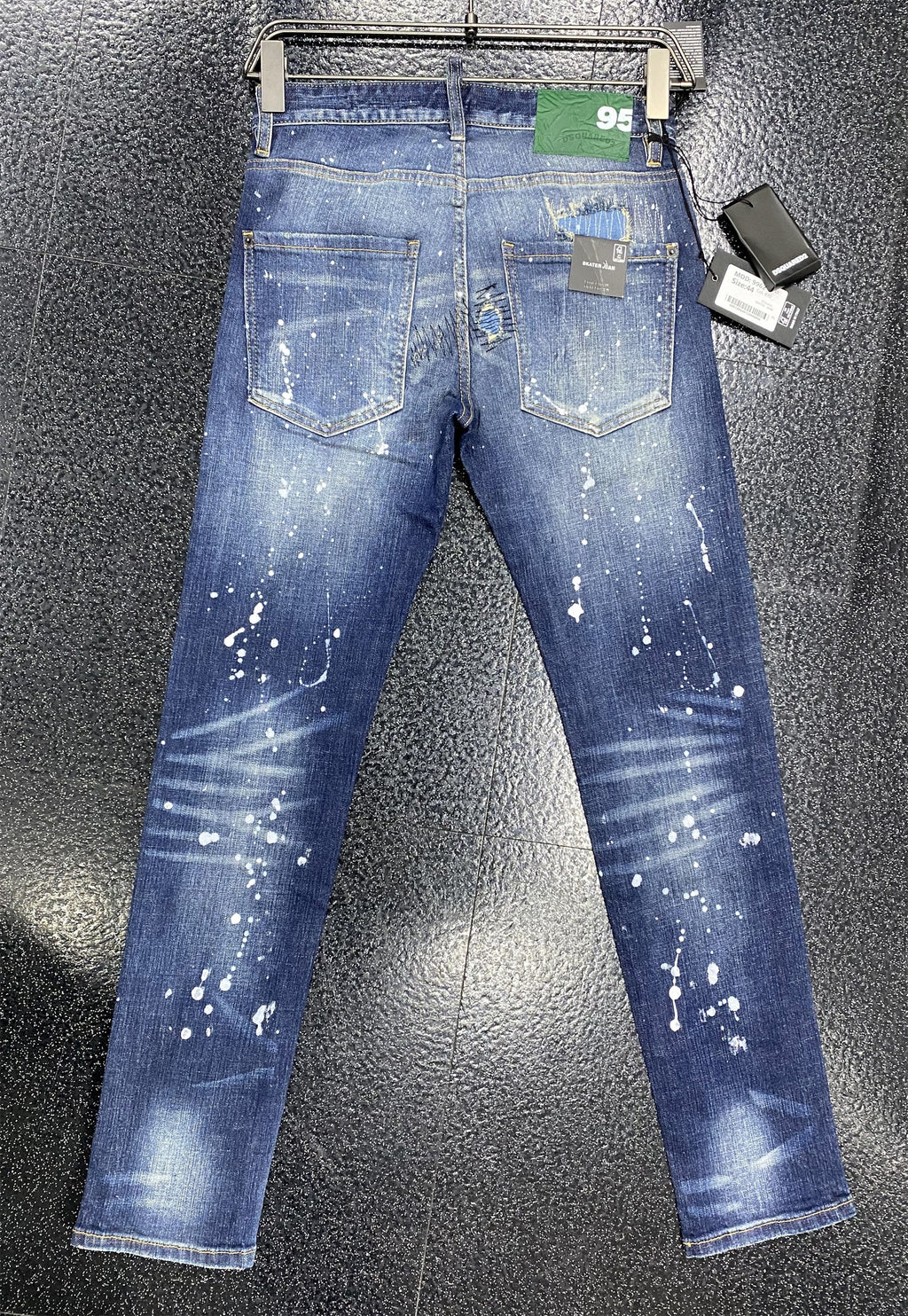 D2 Jeans