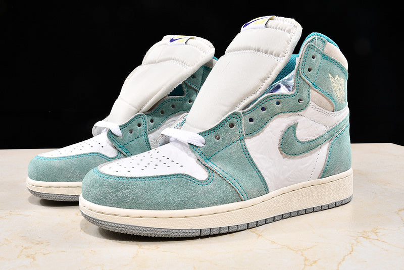 AJ1 High