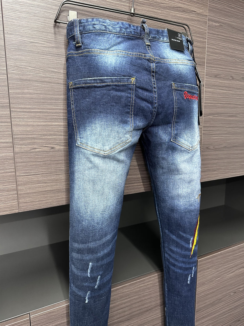 D2 Jeans