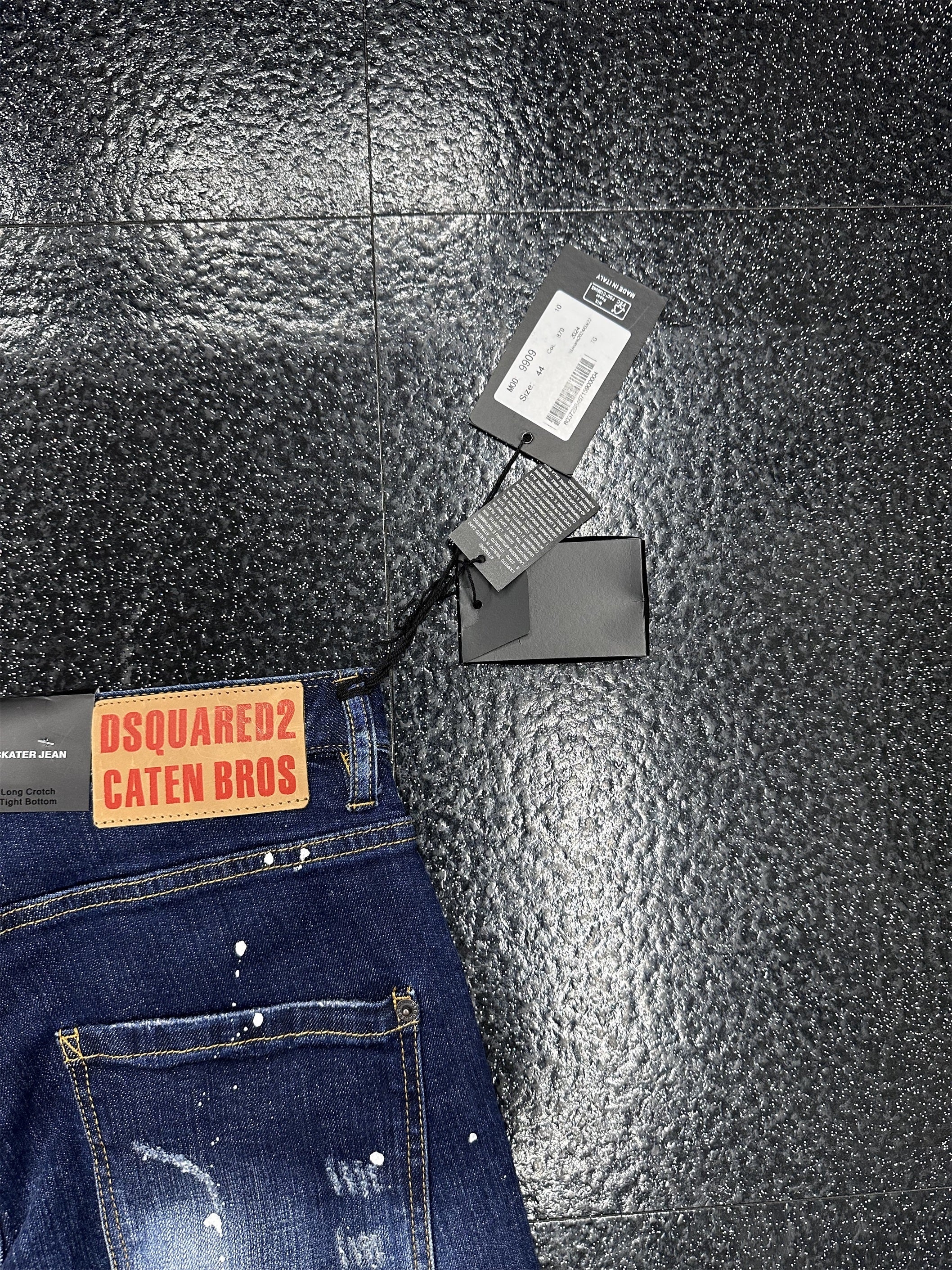 D2 Jeans