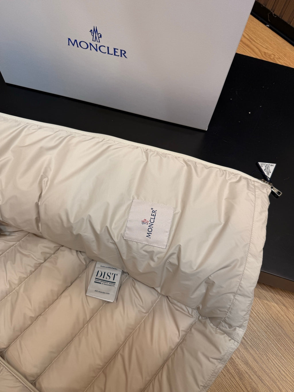 Mon Väst
