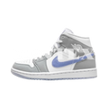 AJ1