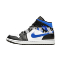 AJ1