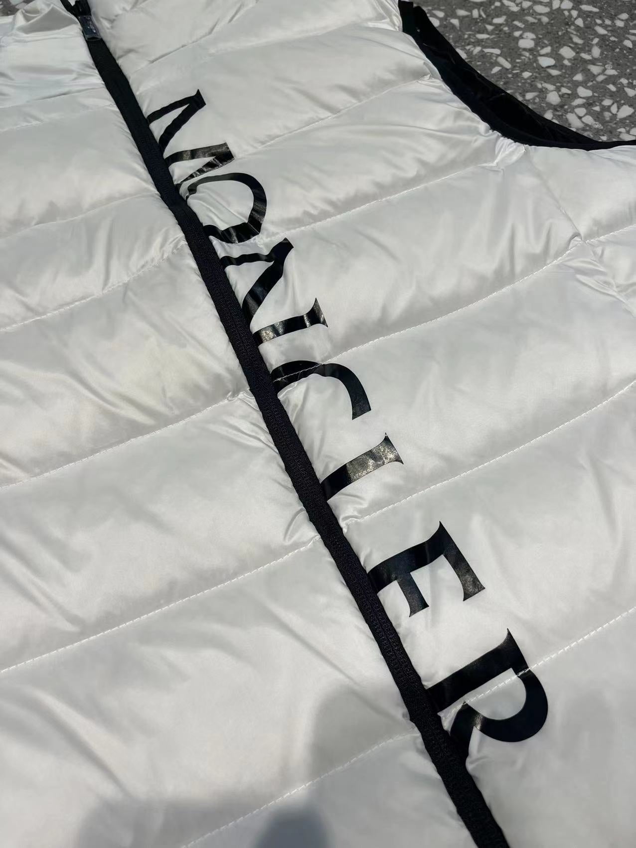 Mon Väst